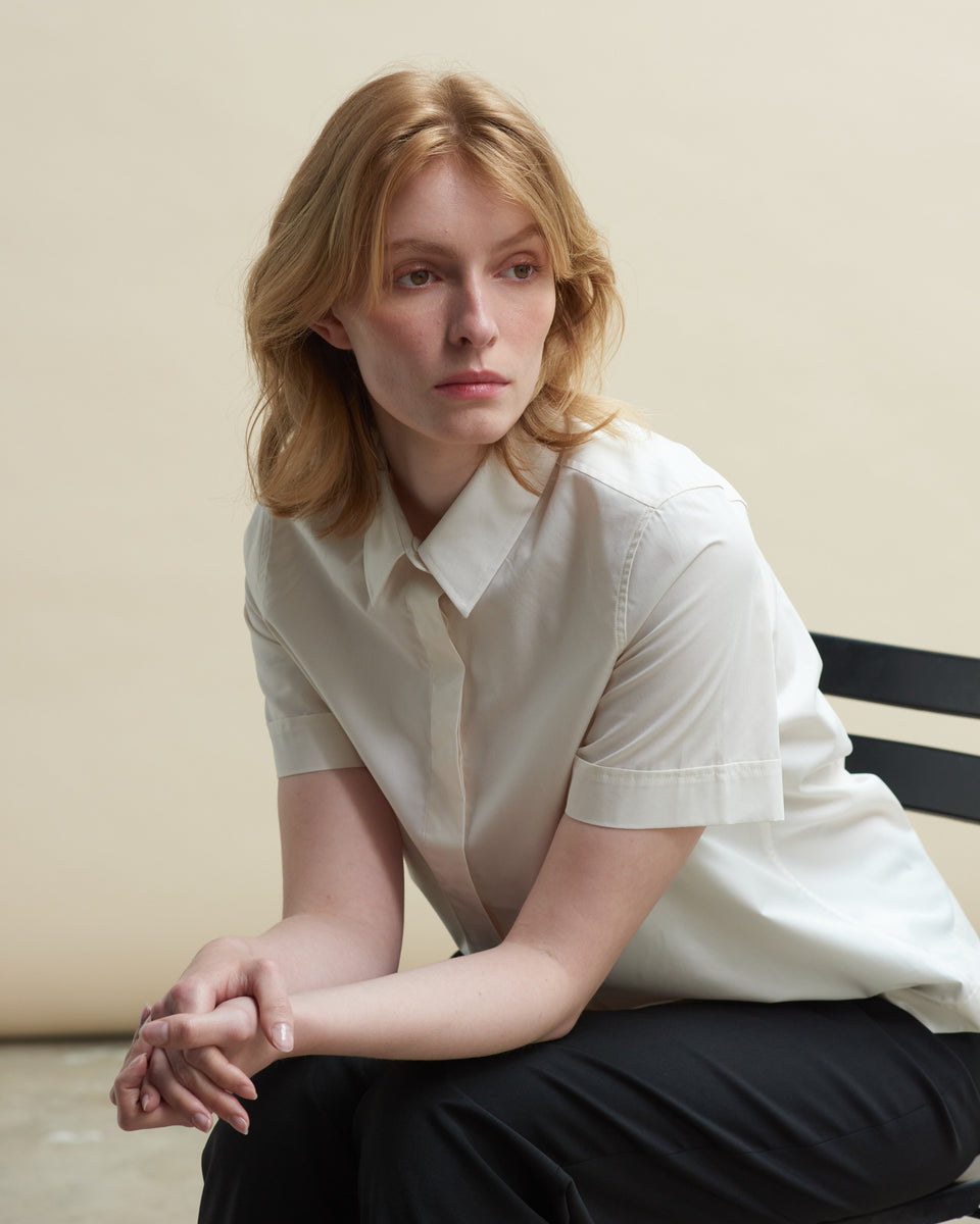 Female Relaxed Fit Short Sleeve Shirt