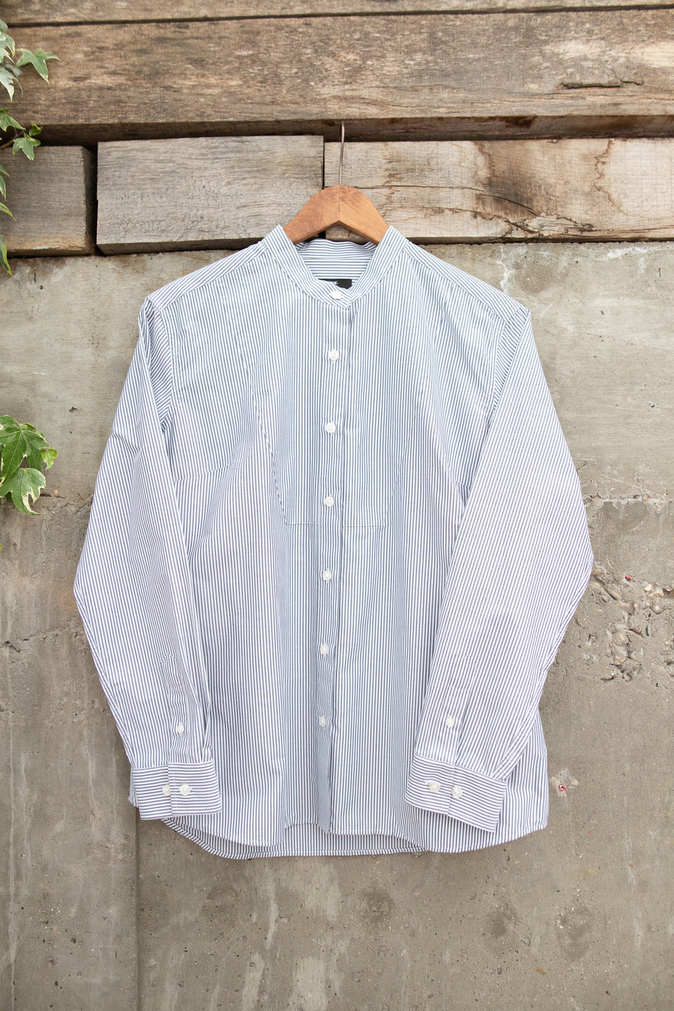 LOT 17: Female Plain Bib Shirt in Black/White Wide Stripe