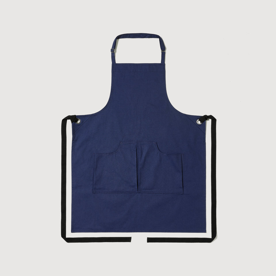 Bib Apron with Curved Pocket & Strap Adjuster